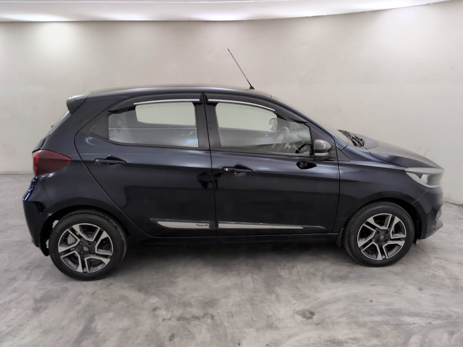 Used 2021 Tata Tiago Used 2021 Tata Tiago