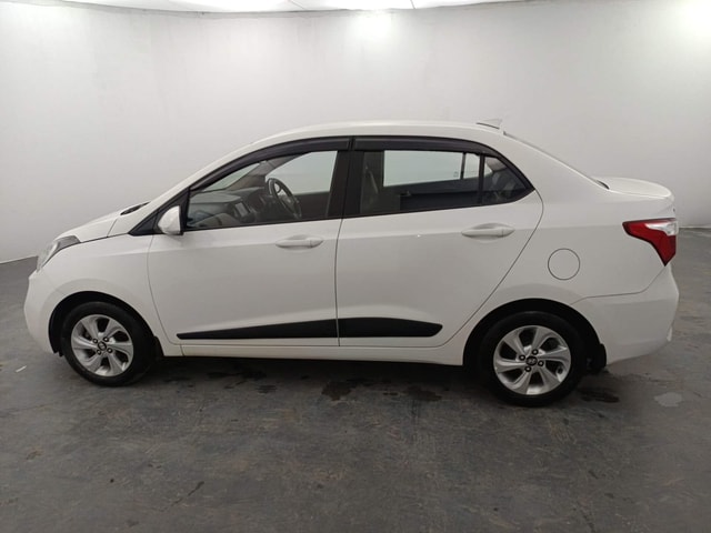View Hyundai Xcent Image 2 Used Hyundai Xcent Image 2