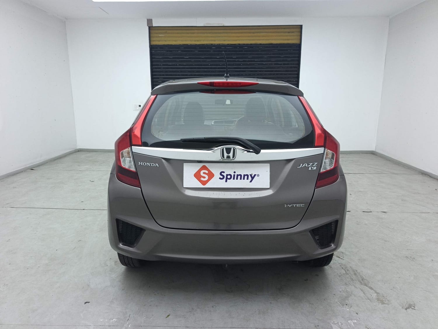 View 2016 Honda Jazz V CVT Petrol BS IV Image 4 Used 2016 Honda Jazz V CVT Petrol BS IV Image 4