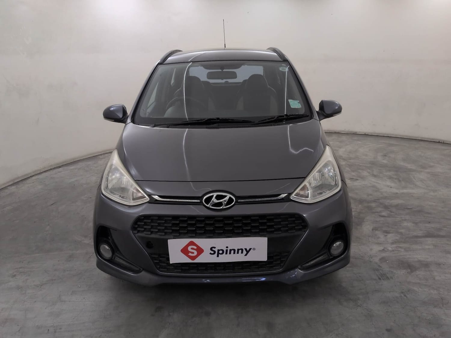 View 2018 Hyundai Grand i10 1.2 Sportz Petrol AT Image 8 Used 2018 Hyundai Grand i10 1.2 Sportz Petrol AT Image 8