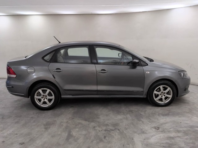 View Volkswagen Vento Image 6 Used Volkswagen Vento Image 6