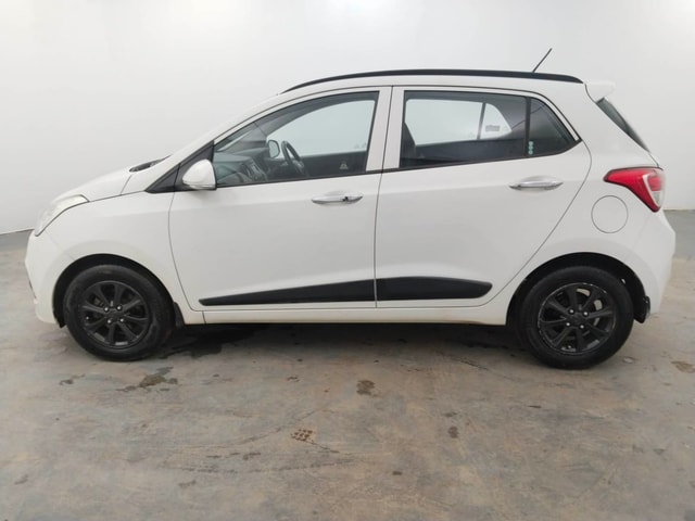 View Hyundai Grand i10 Image 2 Used Hyundai Grand i10 Image 2