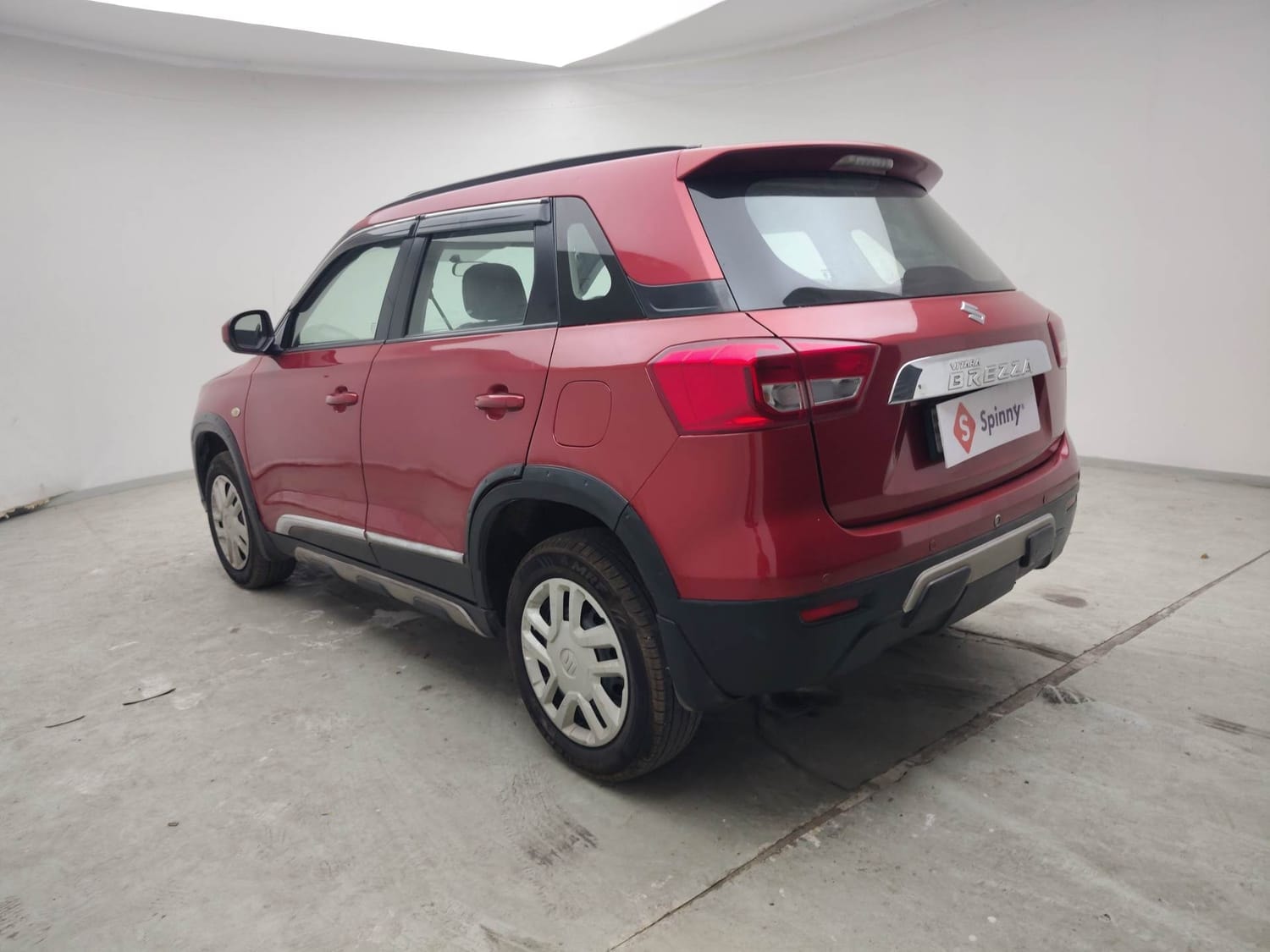 View 2019 Maruti Suzuki Vitara Brezza VDi AGS Image 3 Used 2019 Maruti Suzuki Vitara Brezza VDi AGS Image 3