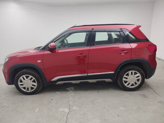 View Maruti Suzuki Vitara Brezza Image 2 Used Maruti Suzuki Vitara Brezza Image 2
