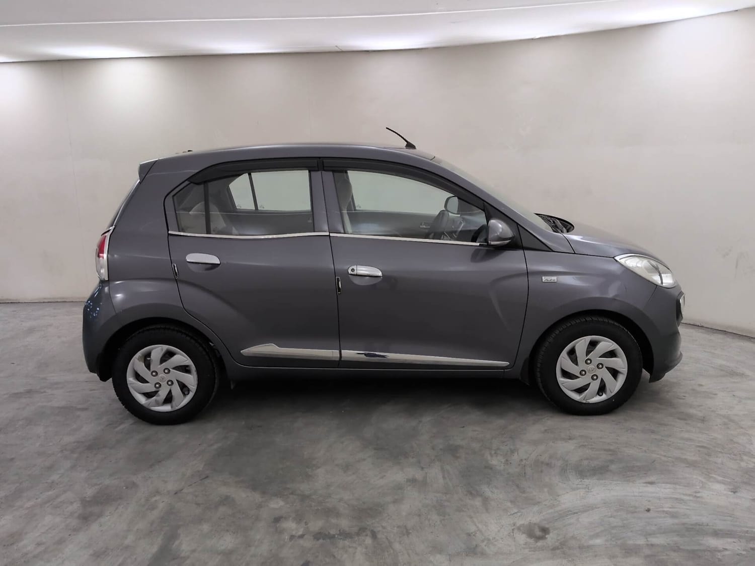 View 2018 Hyundai Santro DX Image 6 Used 2018 Hyundai Santro DX Image 6