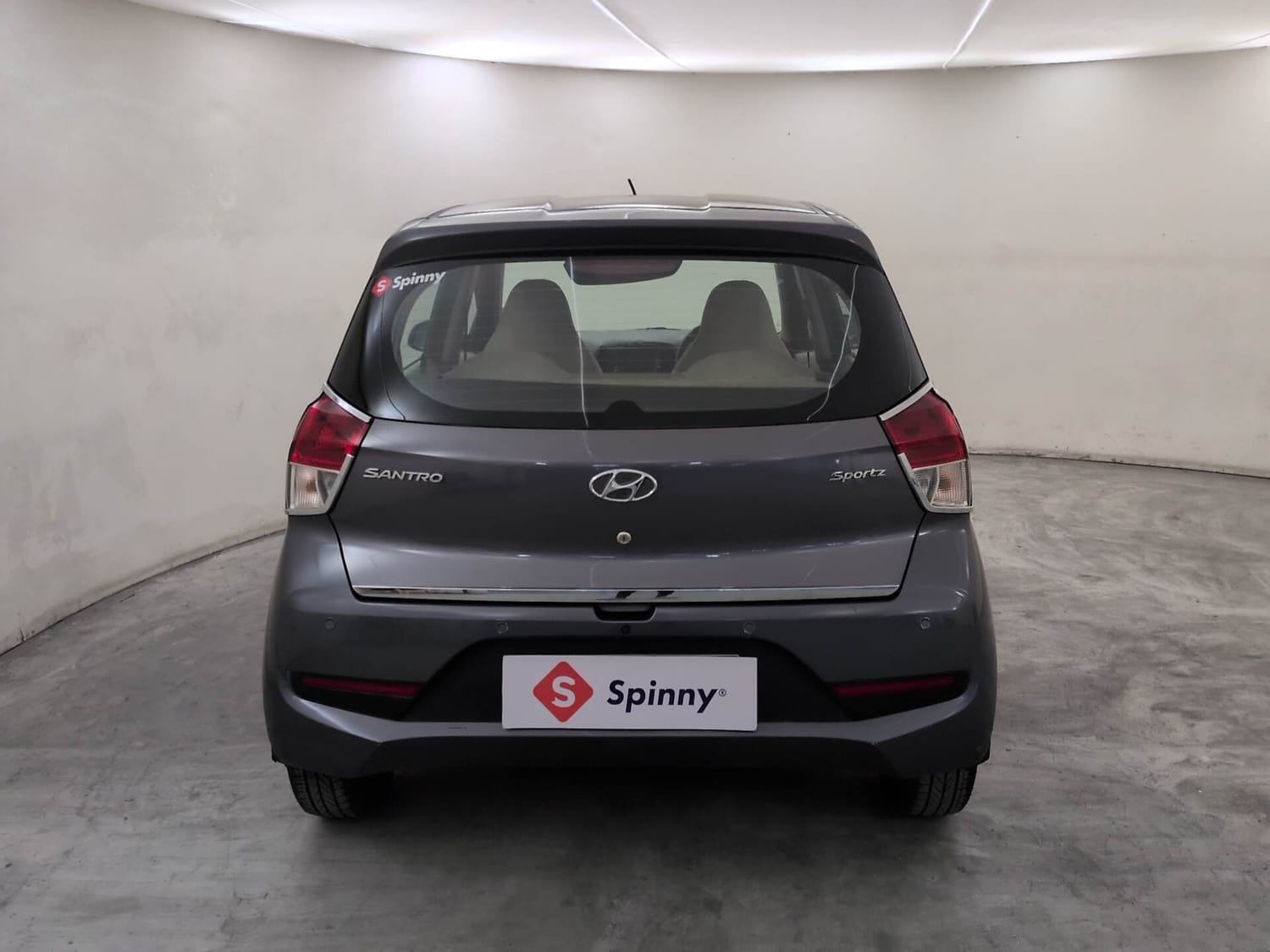 View 2018 Hyundai Santro DX Image 4 Used 2018 Hyundai Santro DX Image 4
