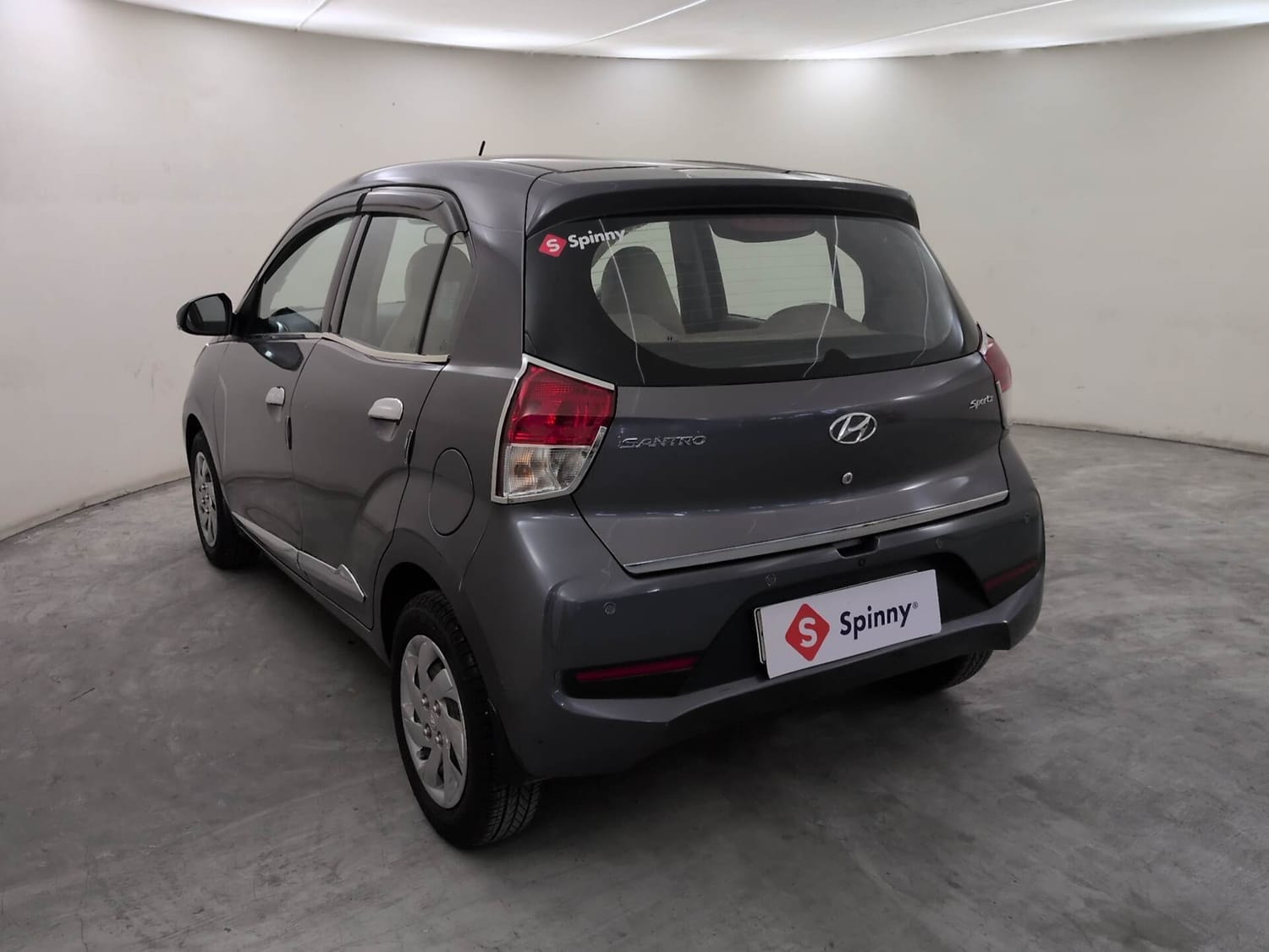 View 2018 Hyundai Santro DX Image 3 Used 2018 Hyundai Santro DX Image 3