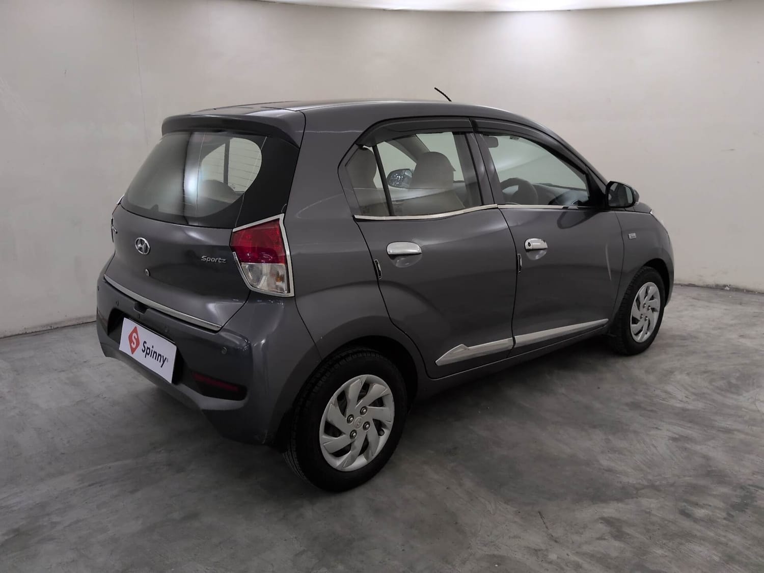 View 2018 Hyundai Santro DX Image 5 Used 2018 Hyundai Santro DX Image 5