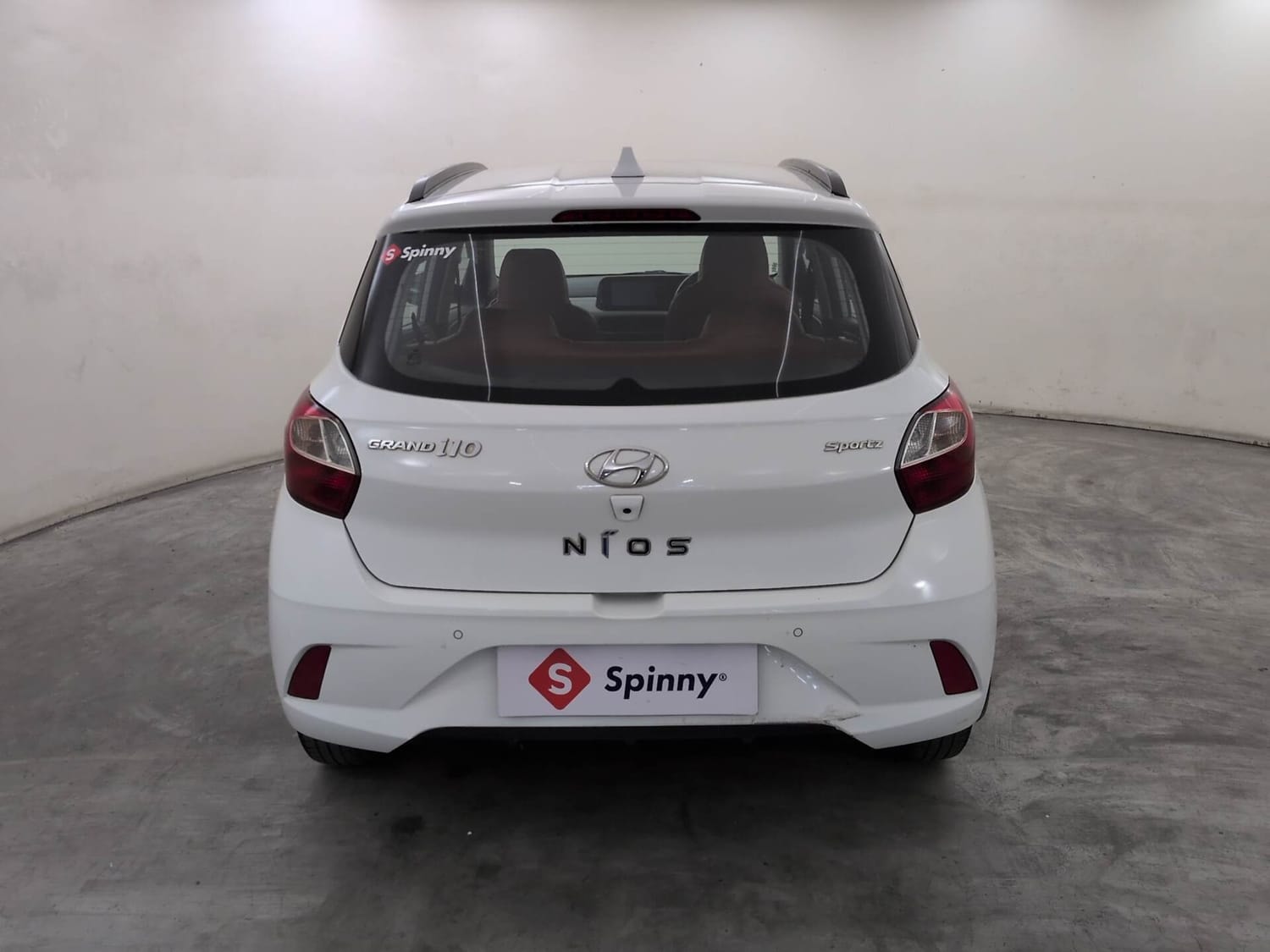 View 2022 Hyundai Grand i10 Nios Sportz CNG Image 4 Used 2022 Hyundai Grand i10 Nios Sportz CNG Image 4