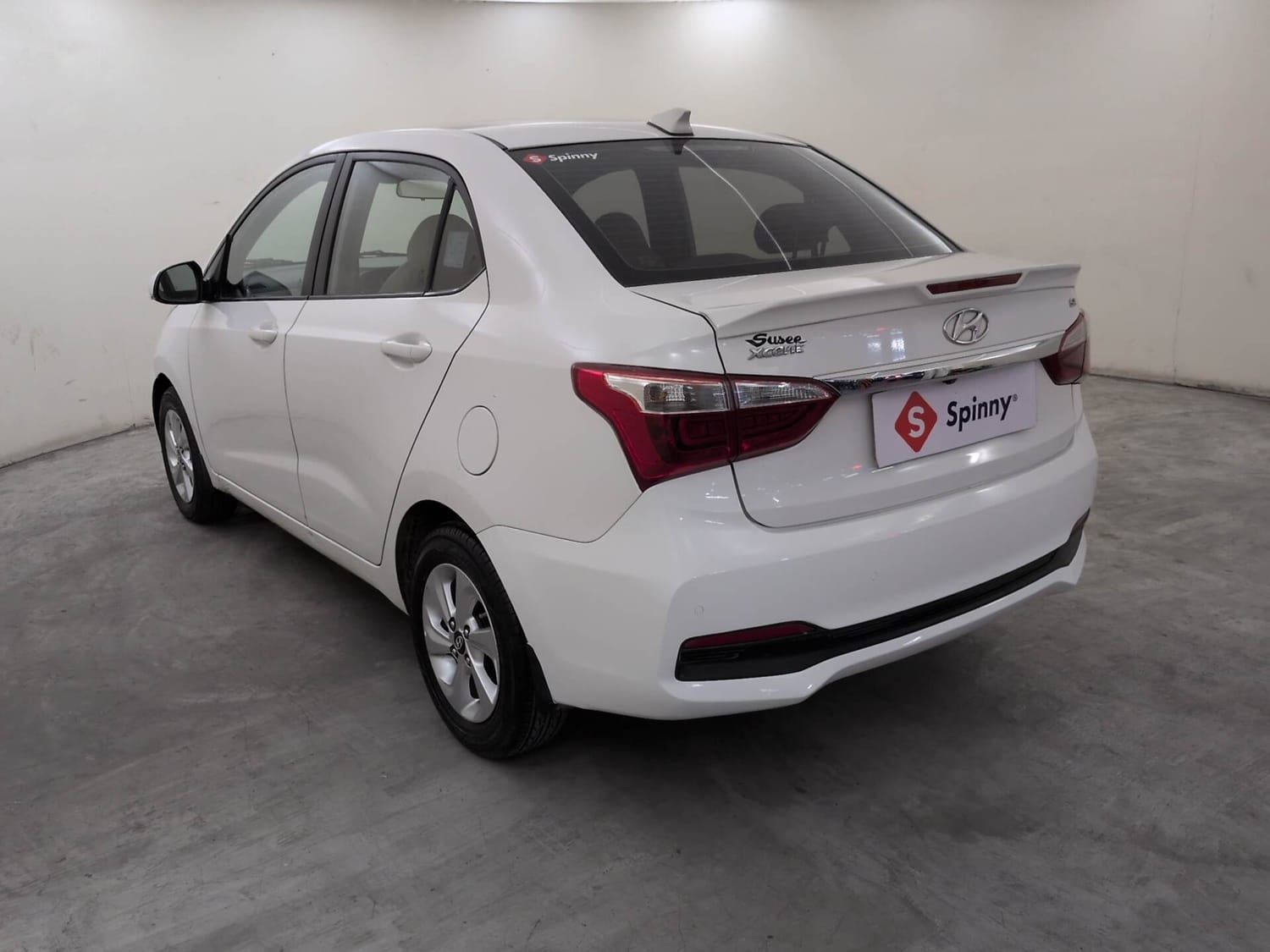 View 2018 Hyundai Xcent SX Diesel Image 3 Used 2018 Hyundai Xcent SX Diesel Image 3