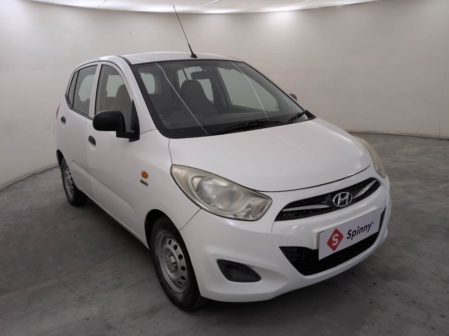 View 2016 Hyundai i10 Era 1.1 iRDE2 Image 7 Used 2016 Hyundai i10 Era 1.1 iRDE2 Image 7