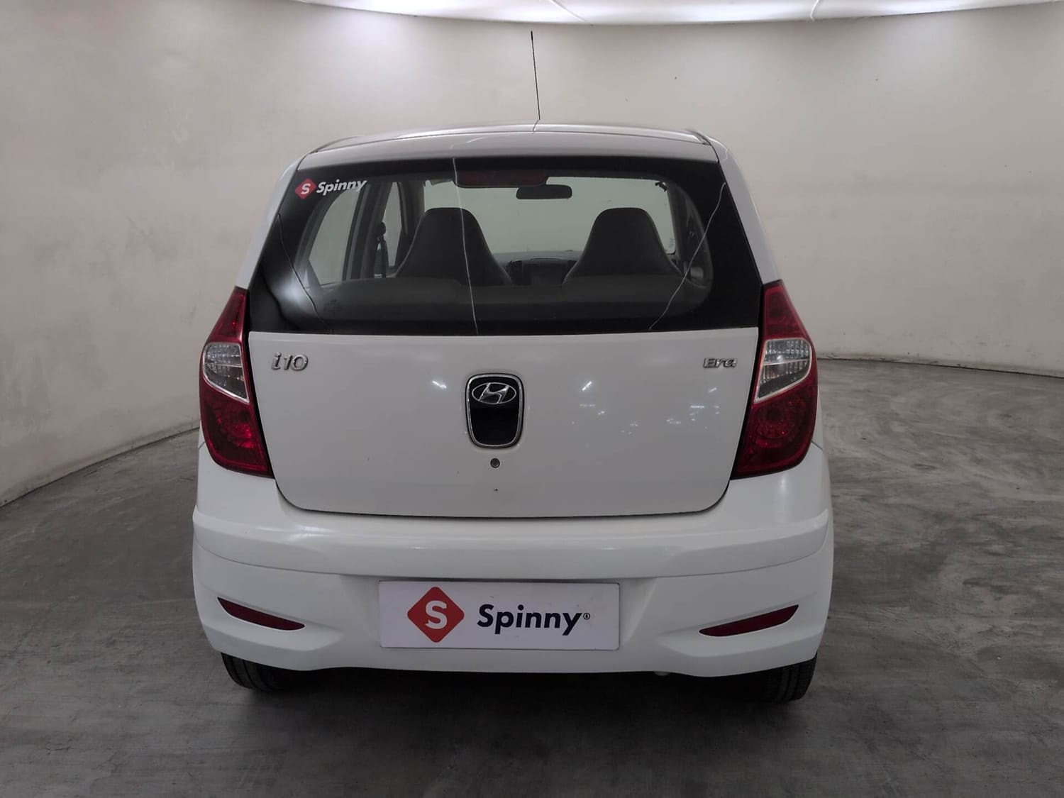 View 2016 Hyundai i10 Era 1.1 iRDE2 Image 4 Used 2016 Hyundai i10 Era 1.1 iRDE2 Image 4