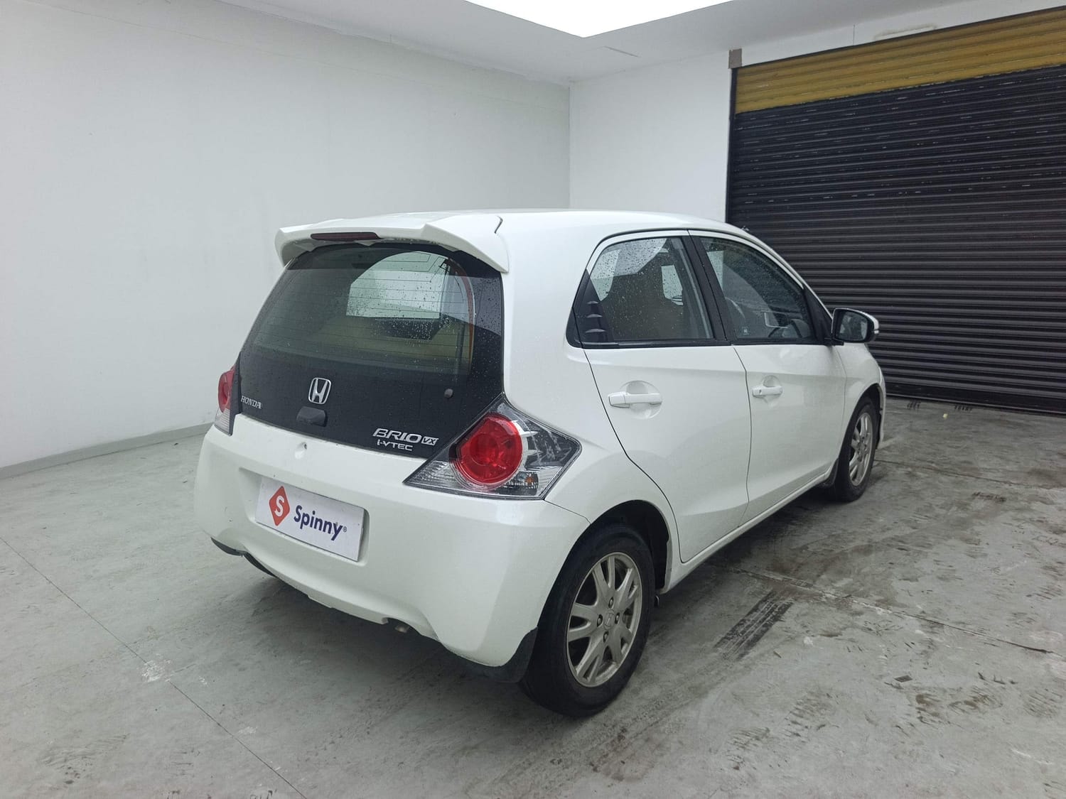 View 2018 Honda Brio VX MT Petrol Image 5 Used 2018 Honda Brio VX MT Petrol Image 5