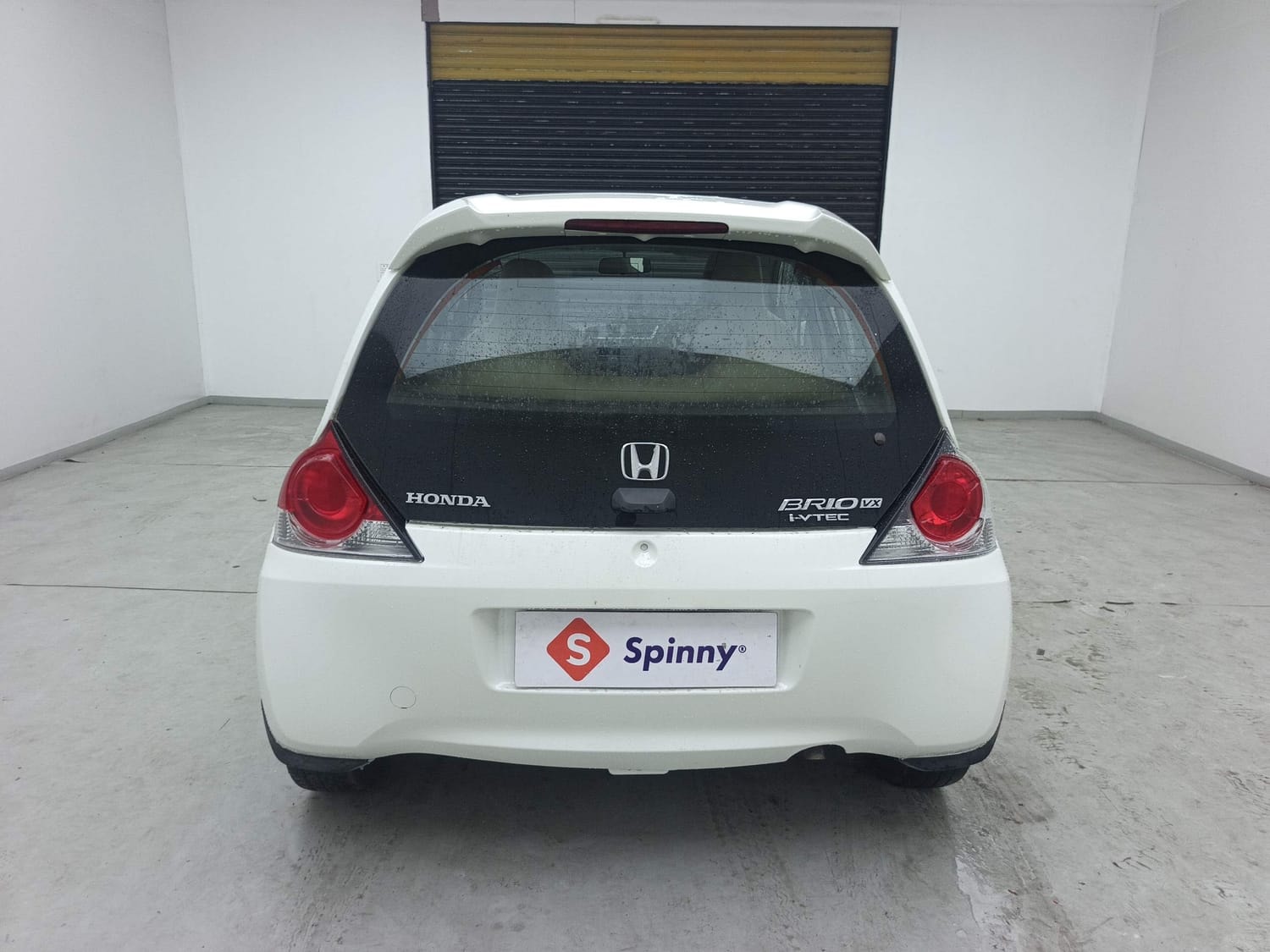 View 2018 Honda Brio VX MT Petrol Image 4 Used 2018 Honda Brio VX MT Petrol Image 4