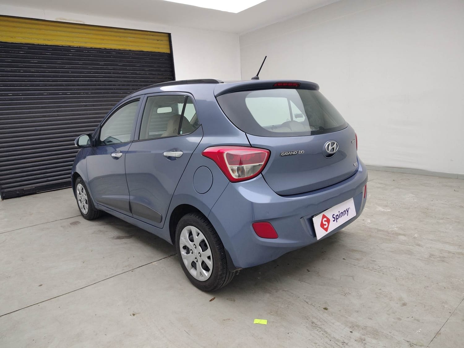 View 2014 Hyundai Grand i10 Sportz 1.2 Kappa Image 3 Used 2014 Hyundai Grand i10 Sportz 1.2 Kappa Image 3