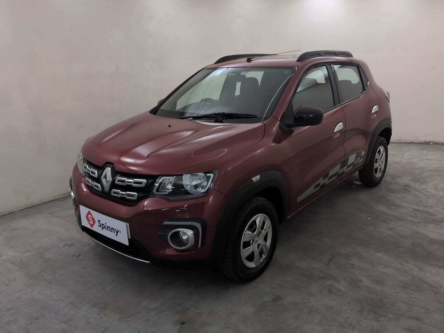 View 2017 Renault Kwid RXT 1.0 BS IV Image 1 Used 2017 Renault Kwid RXT 1.0 BS IV Image 1