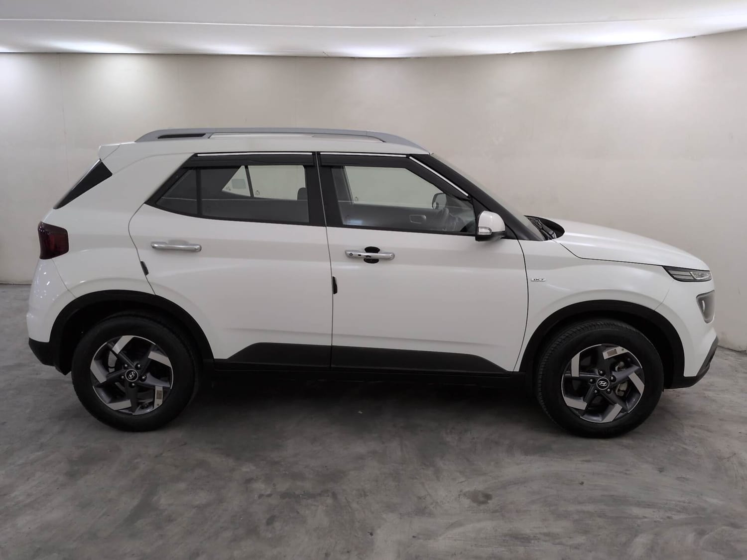 View 2022 Hyundai Venue SX Plus 1.0 Petrol AT Image 6 Used 2022 Hyundai Venue SX Plus 1.0 Petrol AT Image 6