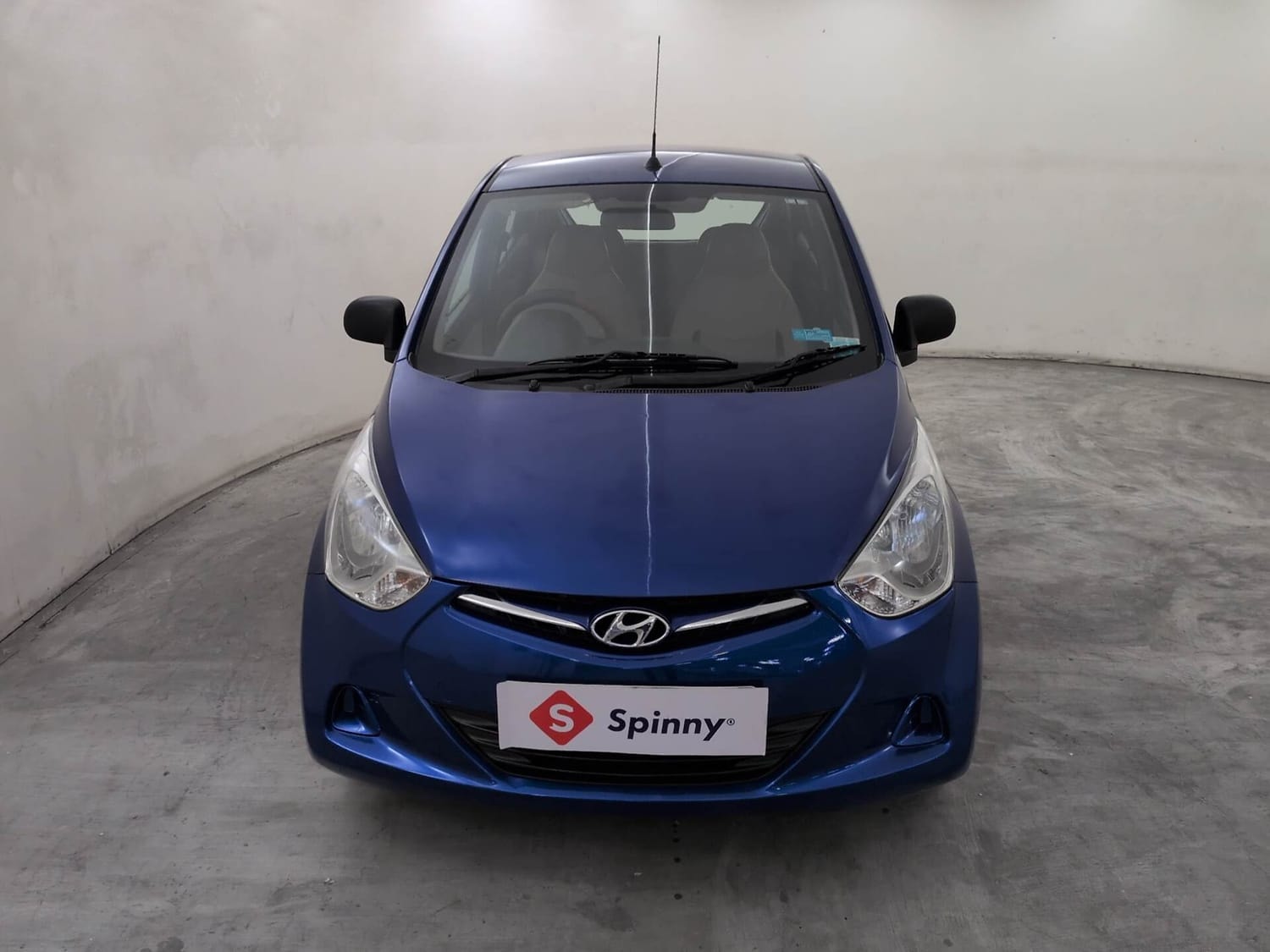 View 2017 Hyundai EON Magna Plus Image 8 Used 2017 Hyundai EON Magna Plus Image 8