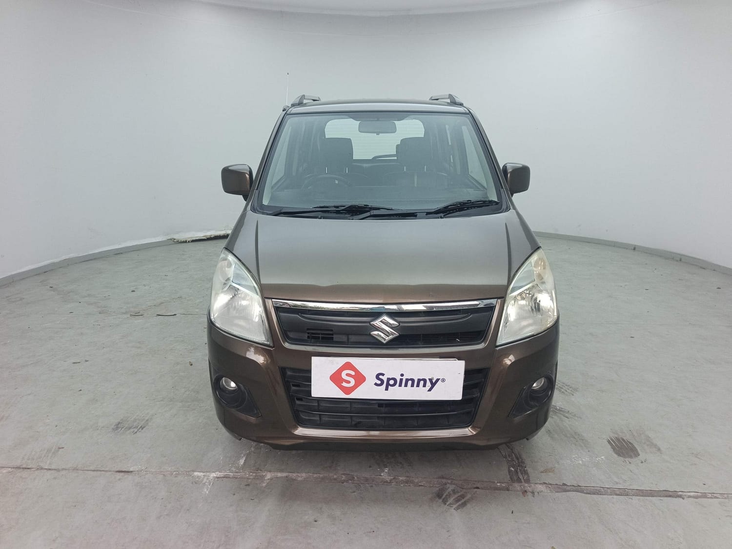 View 2016 Ashok Leyland Stile LE Image 8 Used 2016 Ashok Leyland Stile LE Image 8