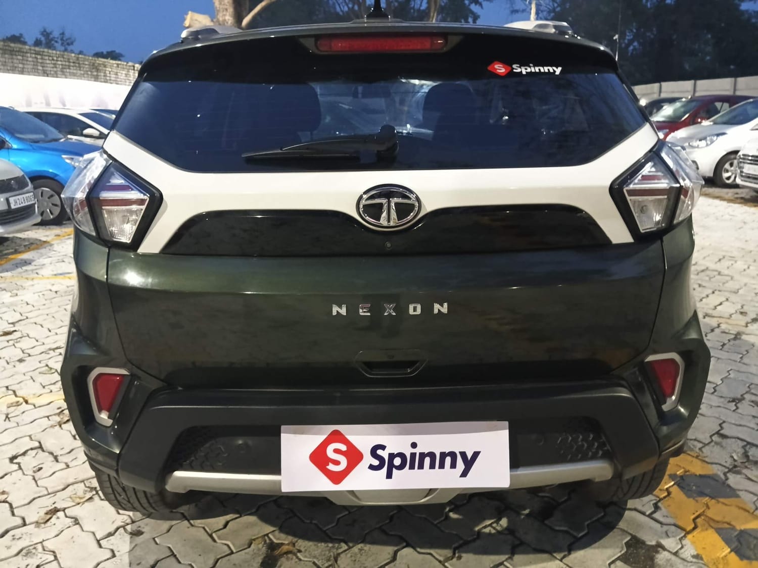 View 2020 Tata Nexon Revotron XZ Plus Image 4 Used 2020 Tata Nexon Revotron XZ Plus Image 4