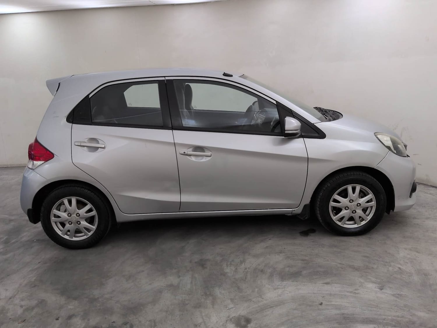 View 2018 Honda Brio VX AT Petrol Image 6 Used 2018 Honda Brio VX AT Petrol Image 6