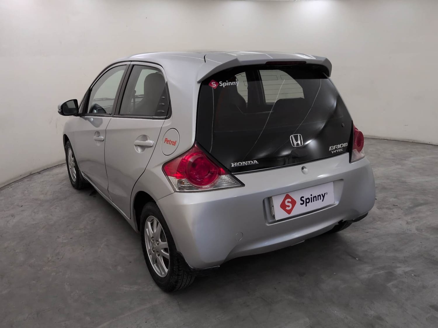 View 2018 Honda Brio VX AT Petrol Image 3 Used 2018 Honda Brio VX AT Petrol Image 3