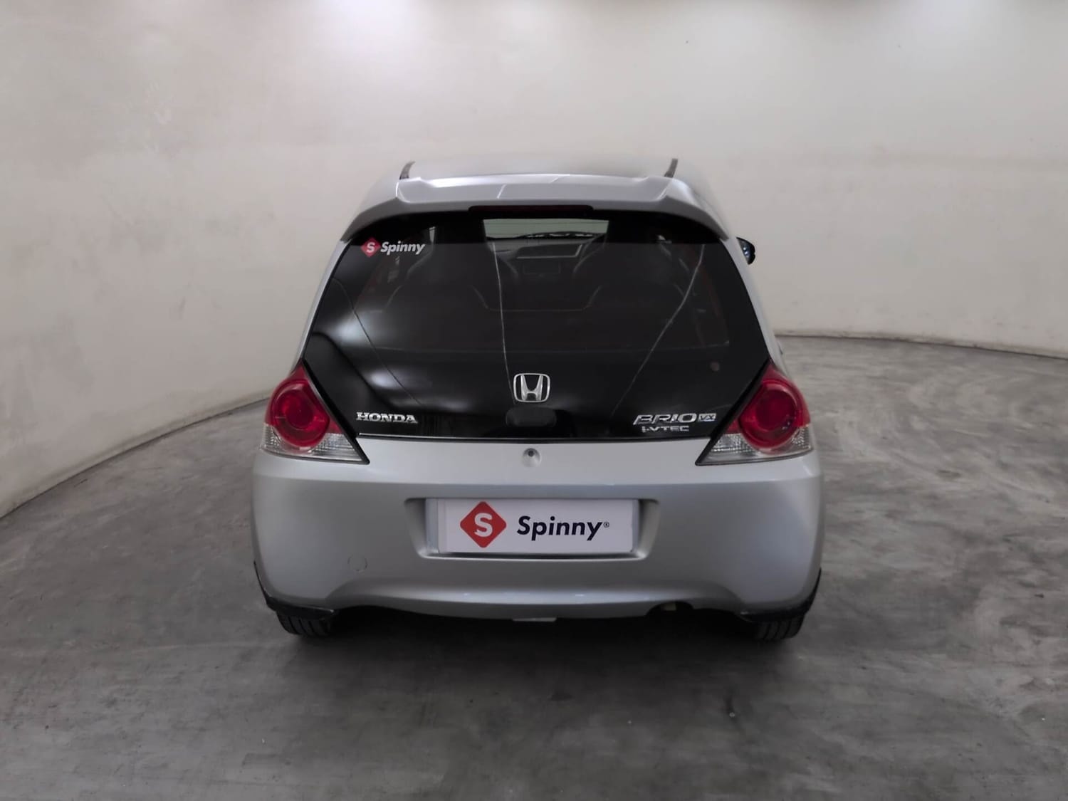 View 2018 Honda Brio VX AT Petrol Image 4 Used 2018 Honda Brio VX AT Petrol Image 4