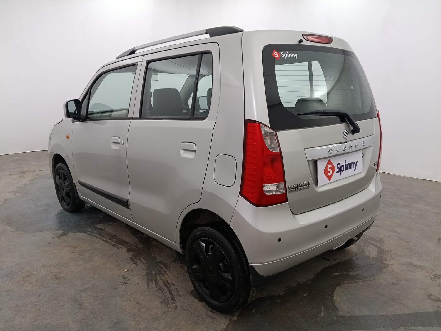 View 2018 Maruti Suzuki Wagon R VXI 1.0 Image 3 Used 2018 Maruti Suzuki Wagon R VXI 1.0 Image 3
