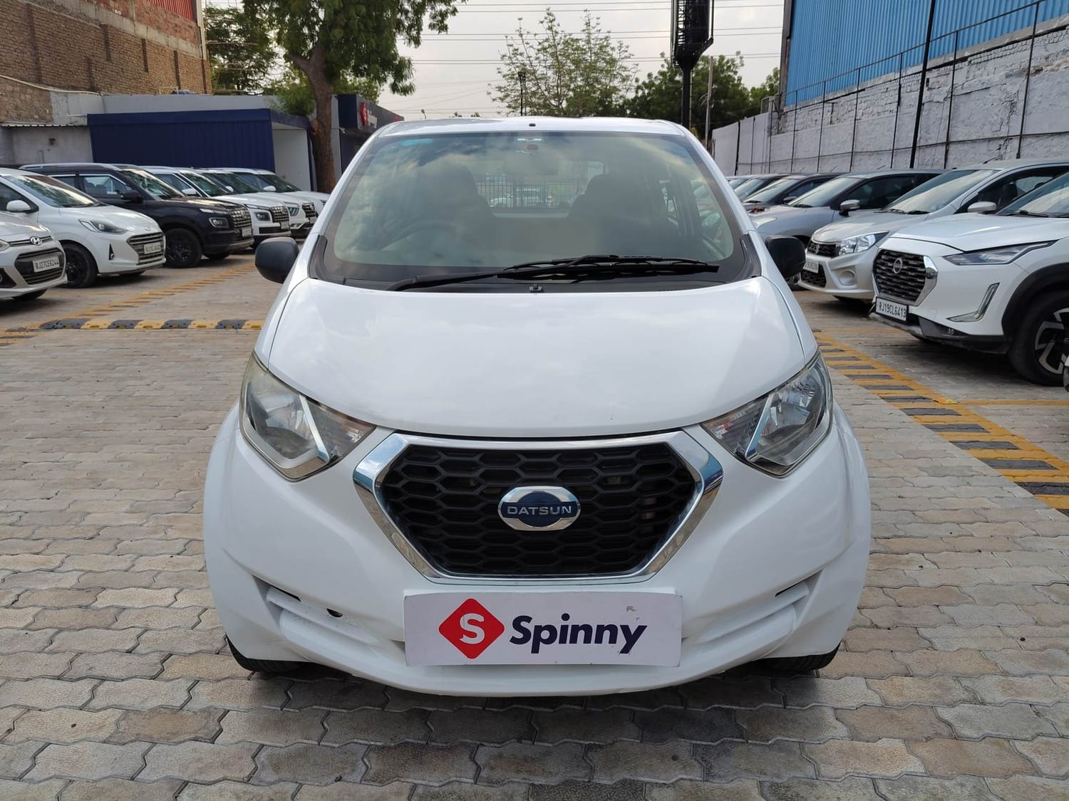 View 2019 Datsun Redi GO A Image 8 Used 2019 Datsun Redi GO A Image 8