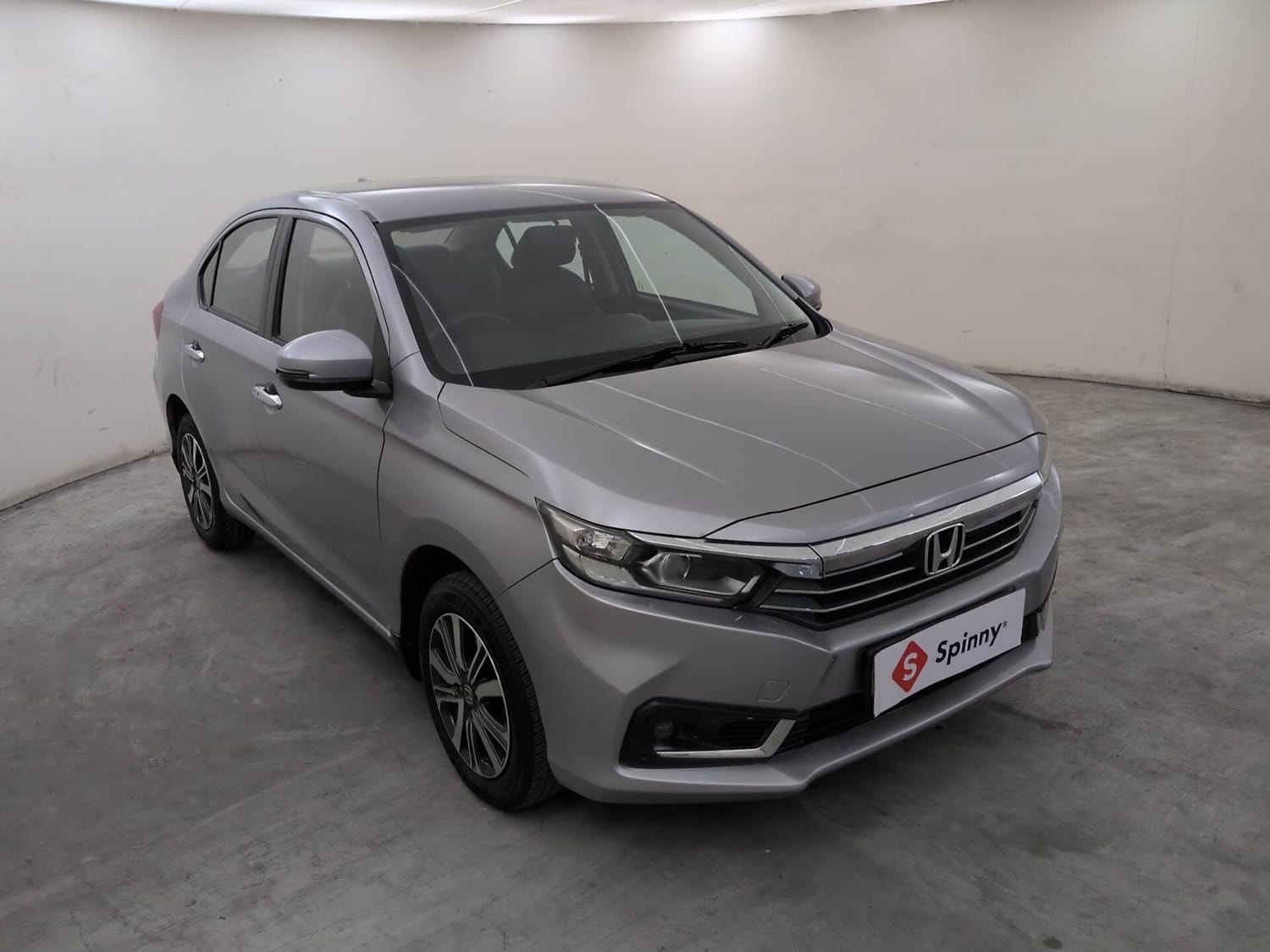 View 2023 Honda Amaze VX CVT Petrol BS IV Image 7 Used 2023 Honda Amaze VX CVT Petrol BS IV Image 7