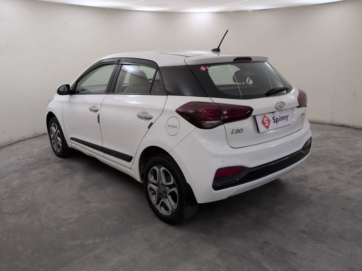 View 2019 Hyundai Elite i20 1.4 Asta Option Diesel BS IV Image 3 Used 2019 Hyundai Elite i20 1.4 Asta Option Diesel BS IV Image 3