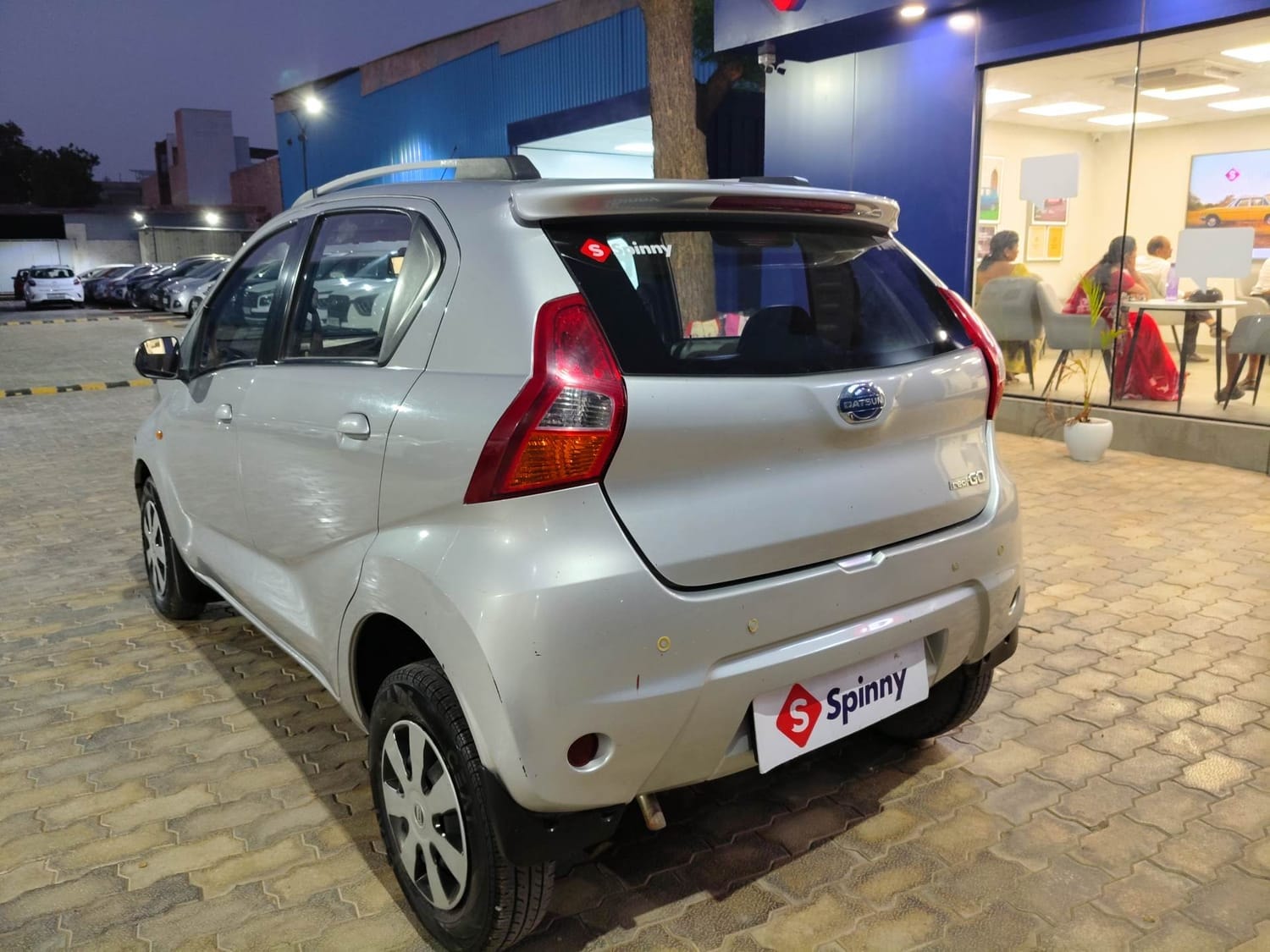 View 2016 Datsun Redi GO S-1.0L BS IV Image 3 Used 2016 Datsun Redi GO S-1.0L BS IV Image 3