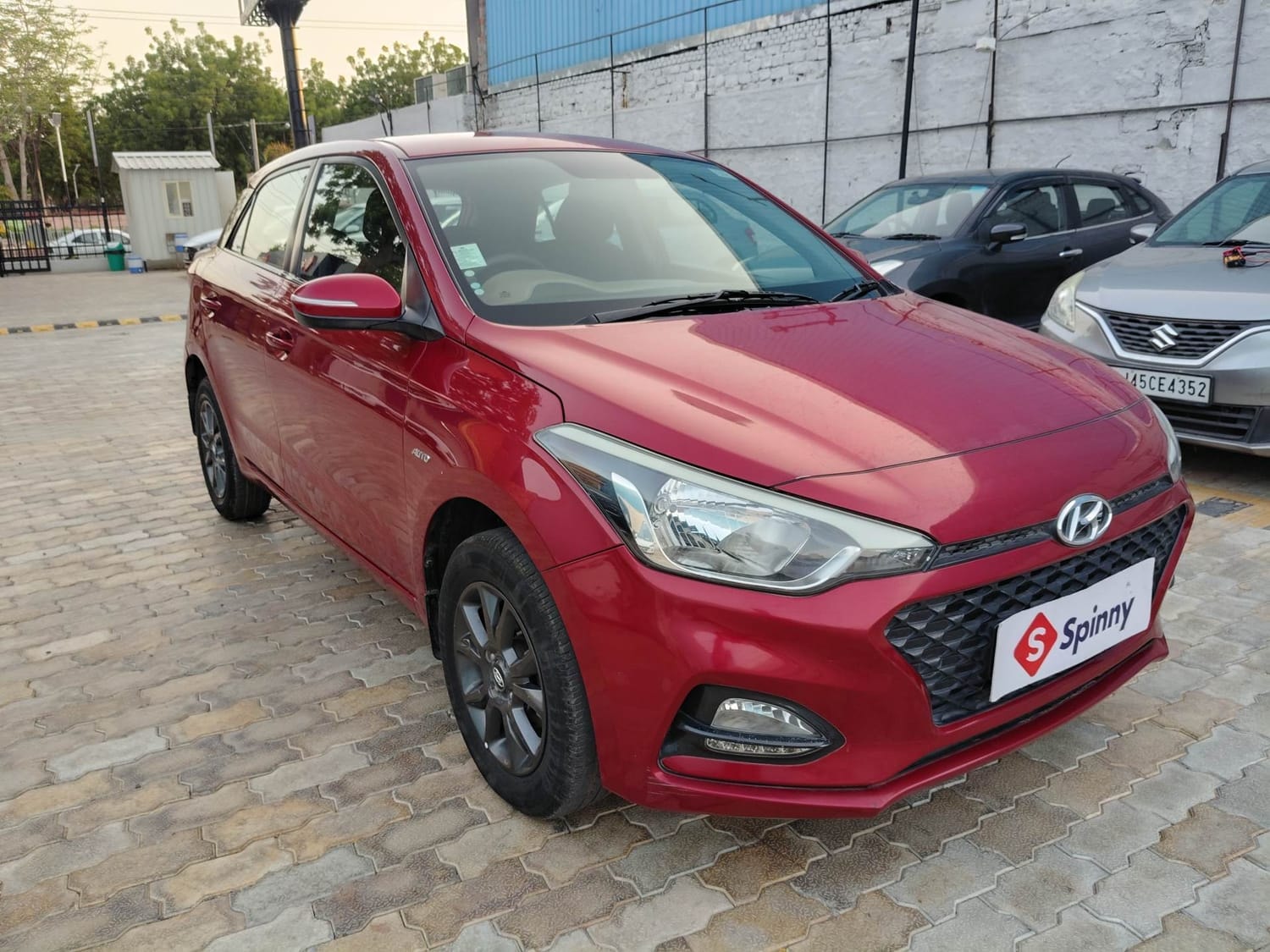 View 2018 Hyundai Elite i20 Asta 1.2 AT Image 7 Used 2018 Hyundai Elite i20 Asta 1.2 AT Image 7