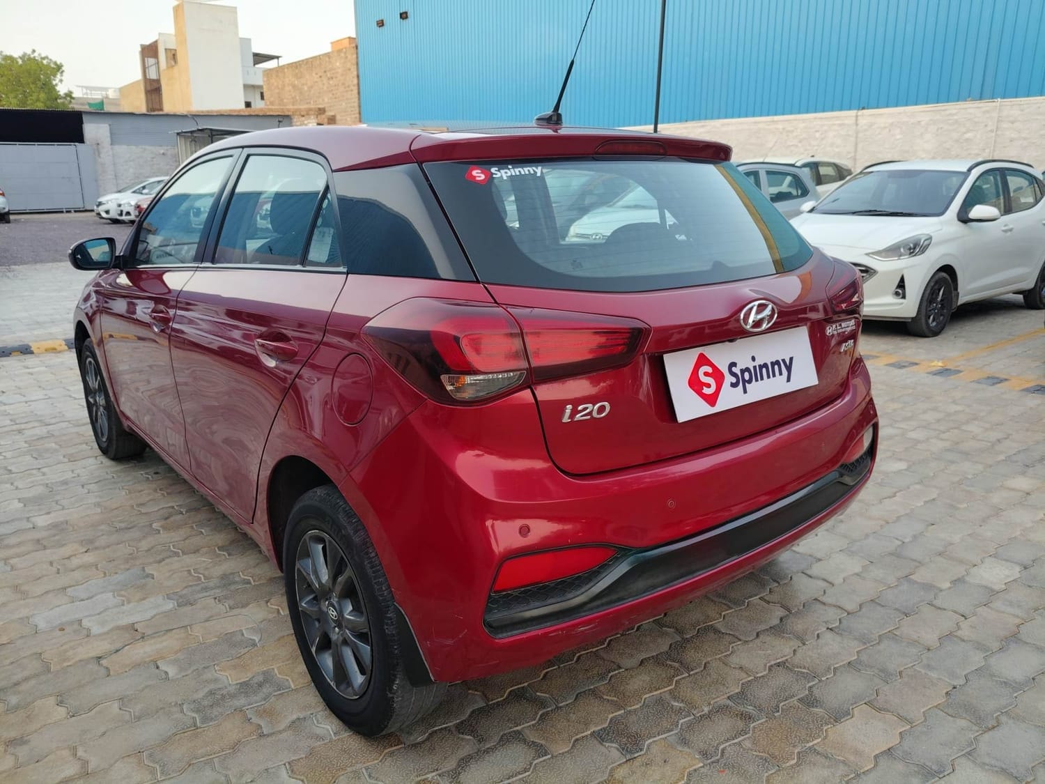 View 2018 Hyundai Elite i20 Asta 1.2 AT Image 3 Used 2018 Hyundai Elite i20 Asta 1.2 AT Image 3