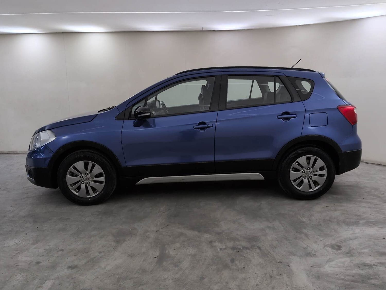 Used 2016 Maruti Suzuki S-Cross Used 2016 Maruti Suzuki S-Cross