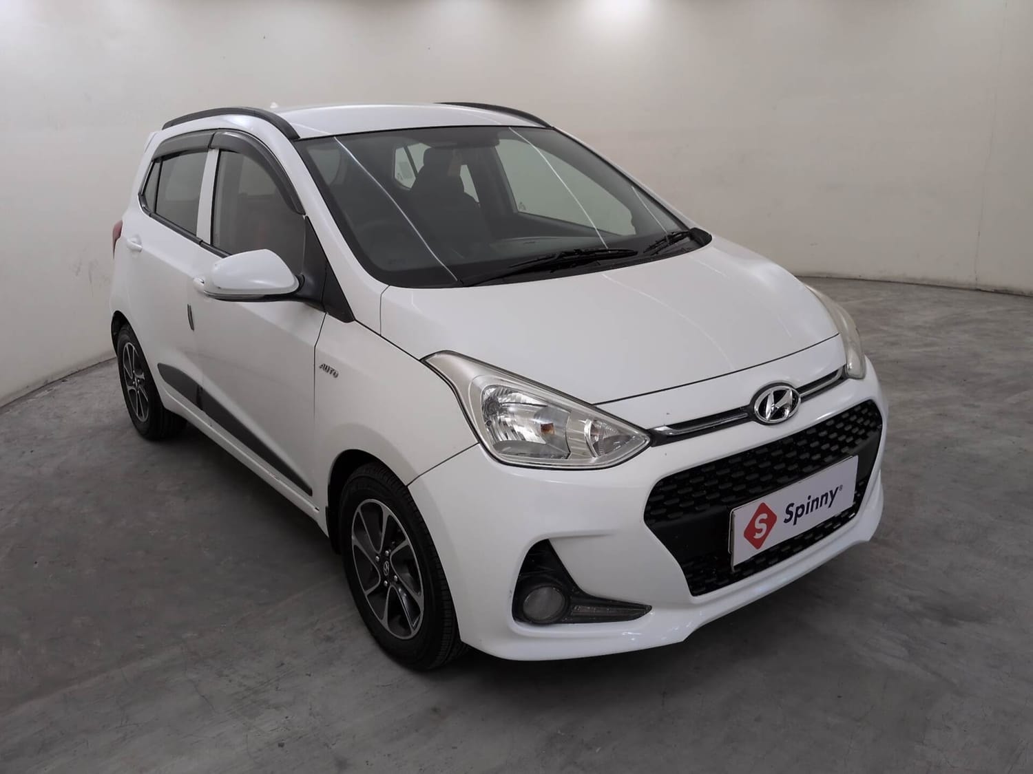 View 2019 Hyundai Grand i10 1.2 Sportz AT Petrol Image 7 Used 2019 Hyundai Grand i10 1.2 Sportz AT Petrol Image 7