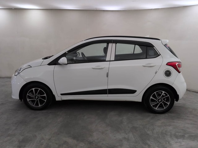 View Hyundai Grand i10 Image 2 Used Hyundai Grand i10 Image 2