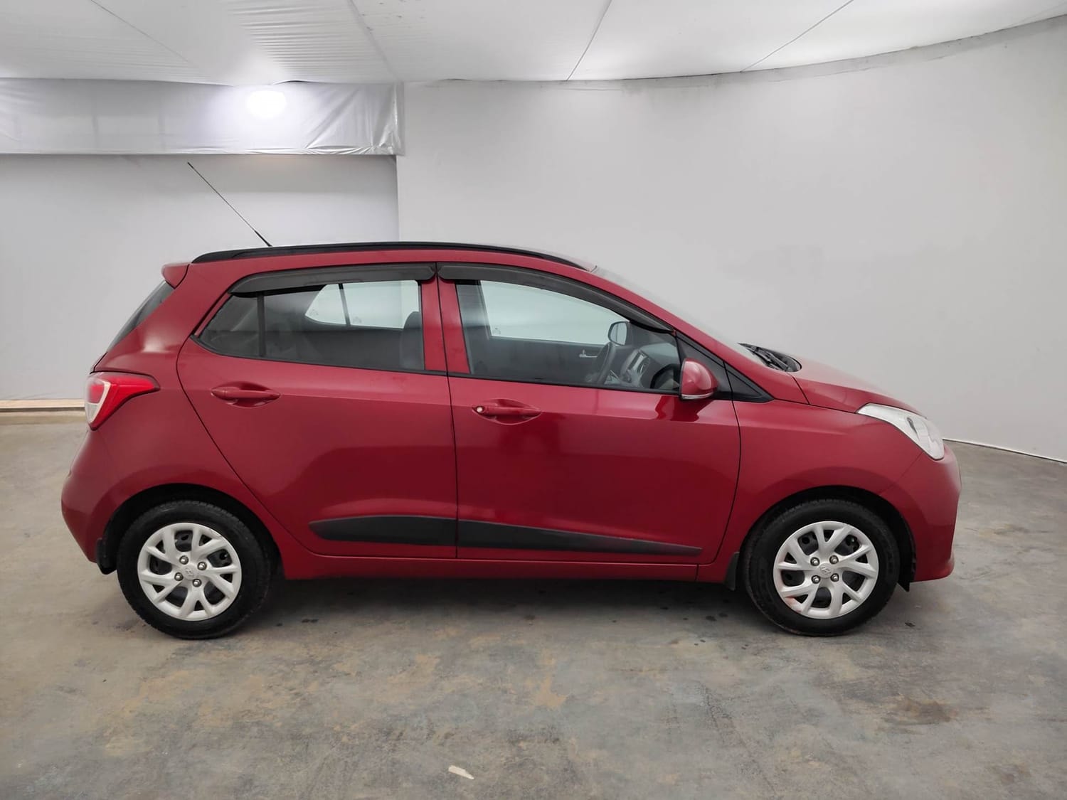 Used 2018 Hyundai Grand i10 Used 2018 Hyundai Grand i10