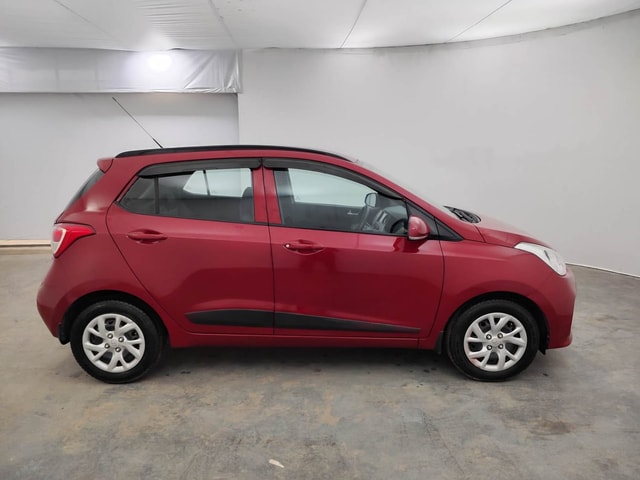 View Hyundai Grand i10 Image 6 Used Hyundai Grand i10 Image 6