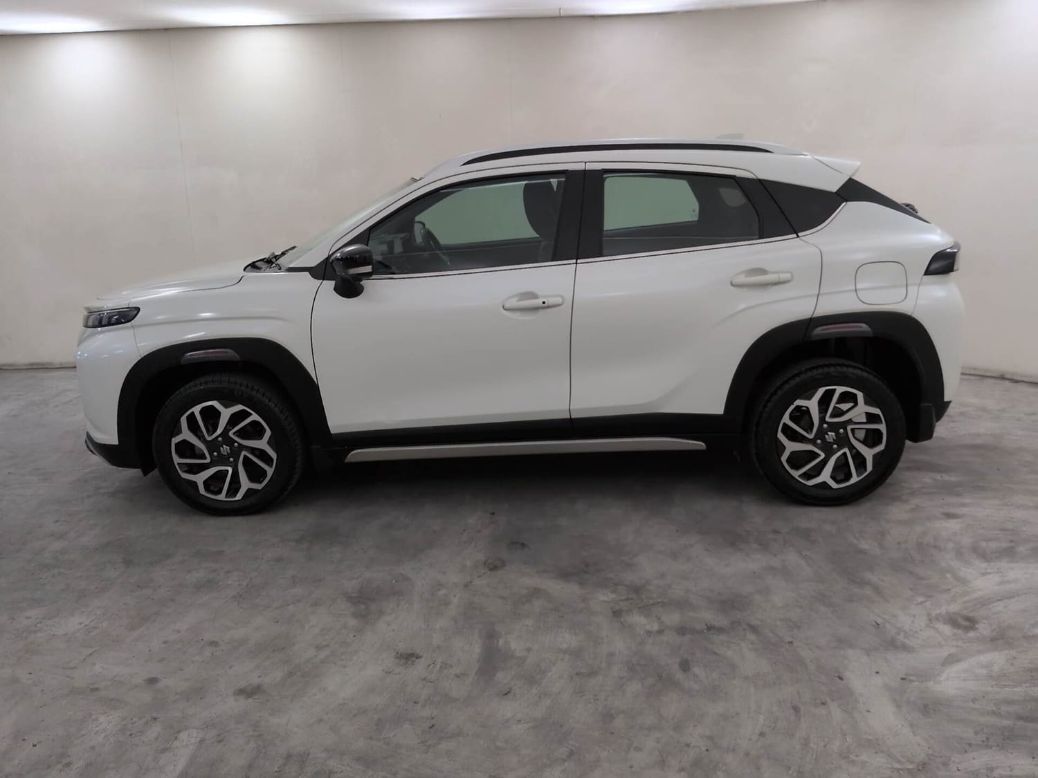 Used 2023 Maruti Suzuki Fronx Used 2023 Maruti Suzuki Fronx