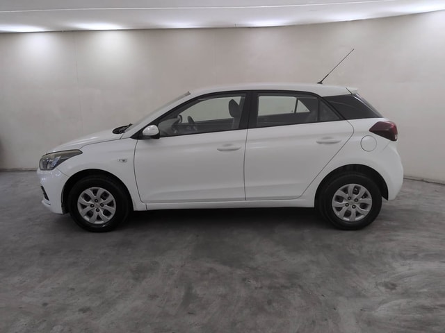 View Hyundai Elite i20 Image 2 Used Hyundai Elite i20 Image 2