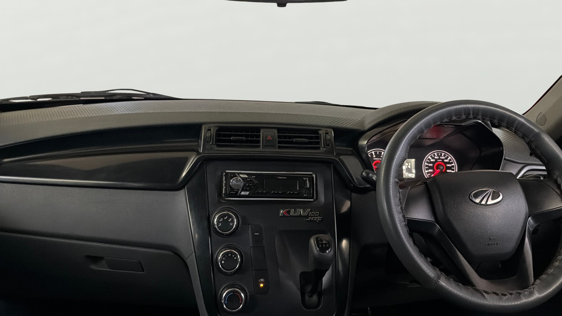 Used 2019 Mahindra KUV100 Used 2019 Mahindra KUV100