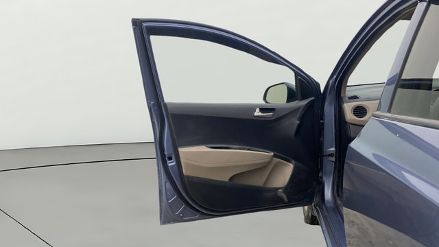 View Hyundai Grand i10 Image 30 Used Hyundai Grand i10 Image 30