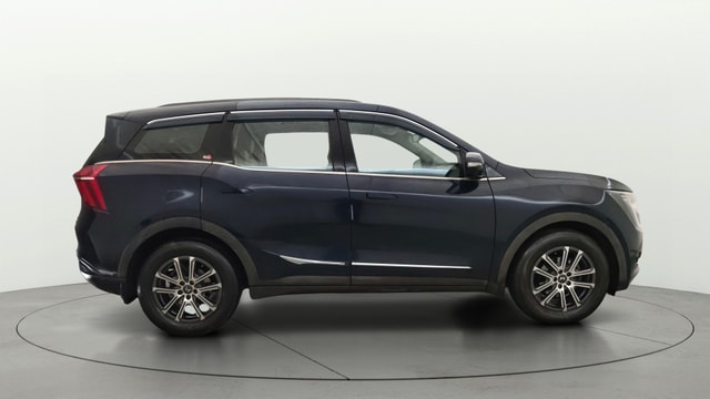 View Mahindra XUV700 Image 29 Used Mahindra XUV700 Image 29