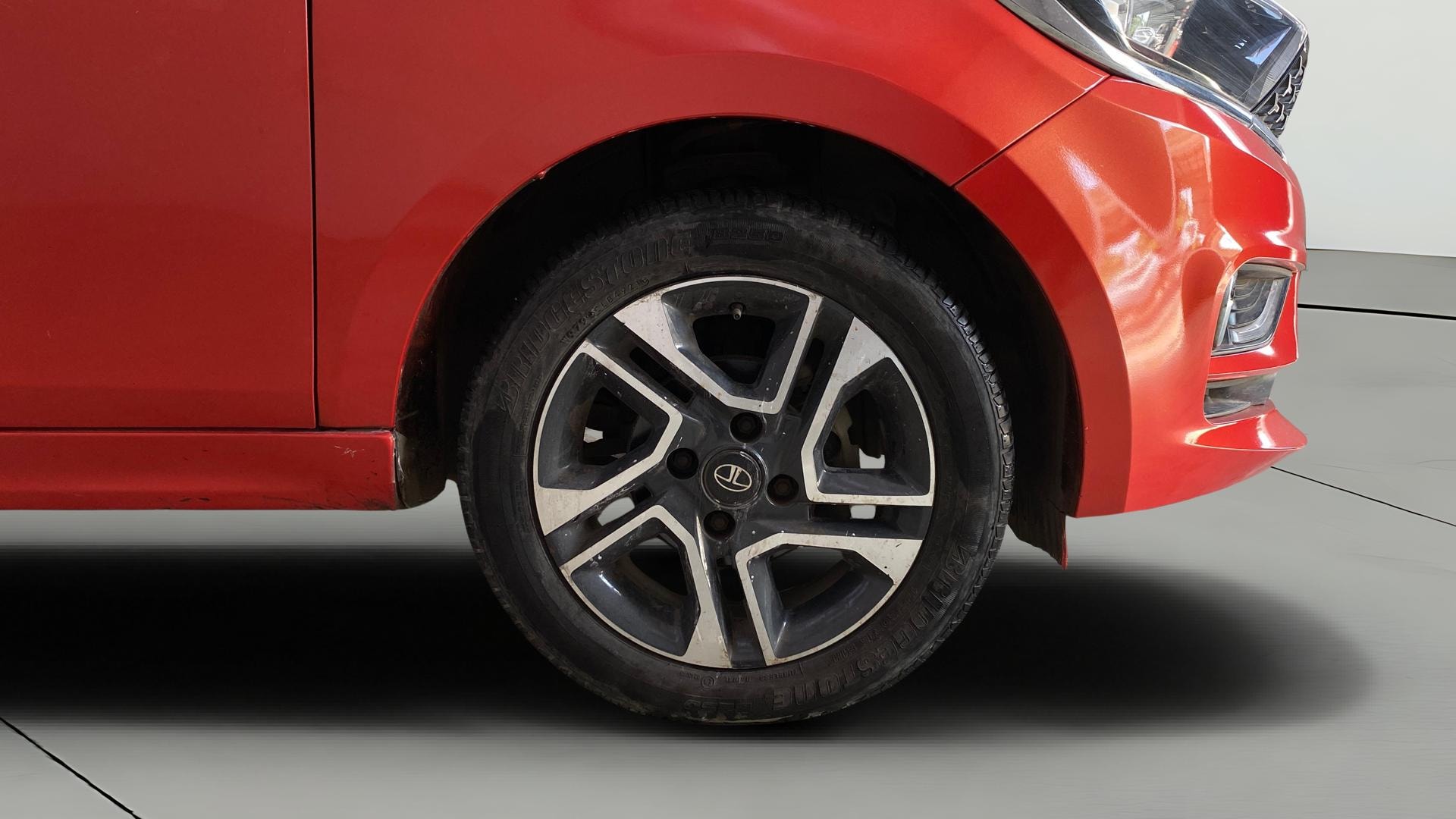 View 2022 Tata Tiago Revotorq XB Image 39 Used 2022 Tata Tiago Revotorq XB Image 39