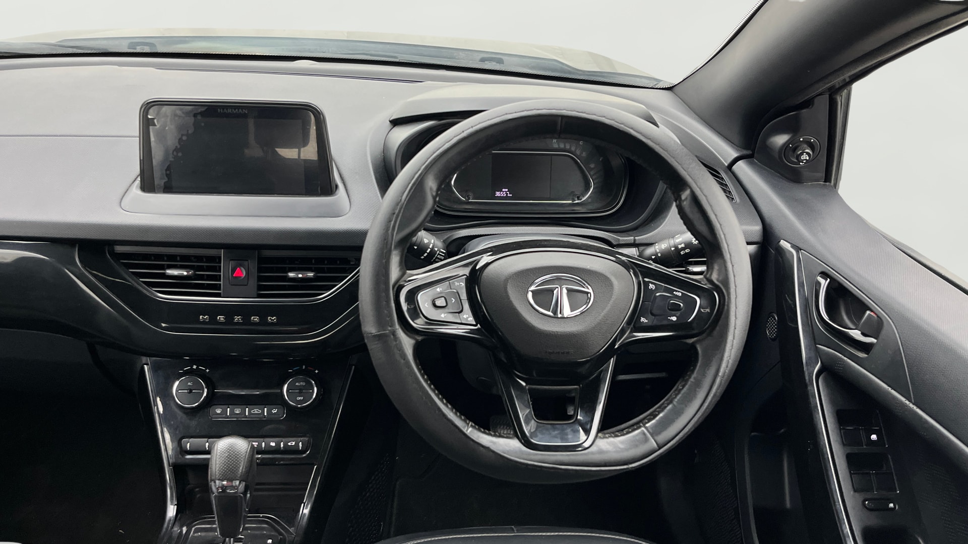 View 2022 Tata Nexon Revotron XE Image 13 Used 2022 Tata Nexon Revotron XE Image 13