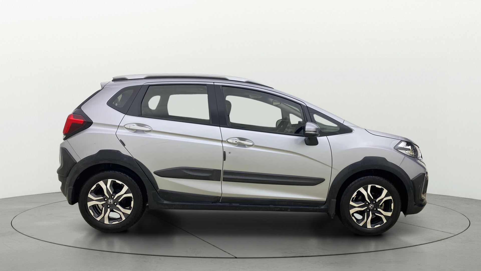 View 2022 Honda WR-V S MT Diesel Edge Edition Image 28 Used 2022 Honda WR-V S MT Diesel Edge Edition Image 28