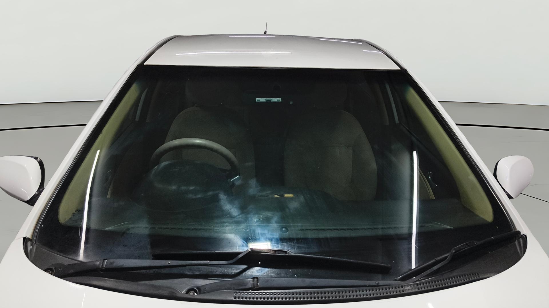 View 2015 Hyundai Fluidic Verna 1.4 CRDI Base Image 30 Used 2015 Hyundai Fluidic Verna 1.4 CRDI Base Image 30
