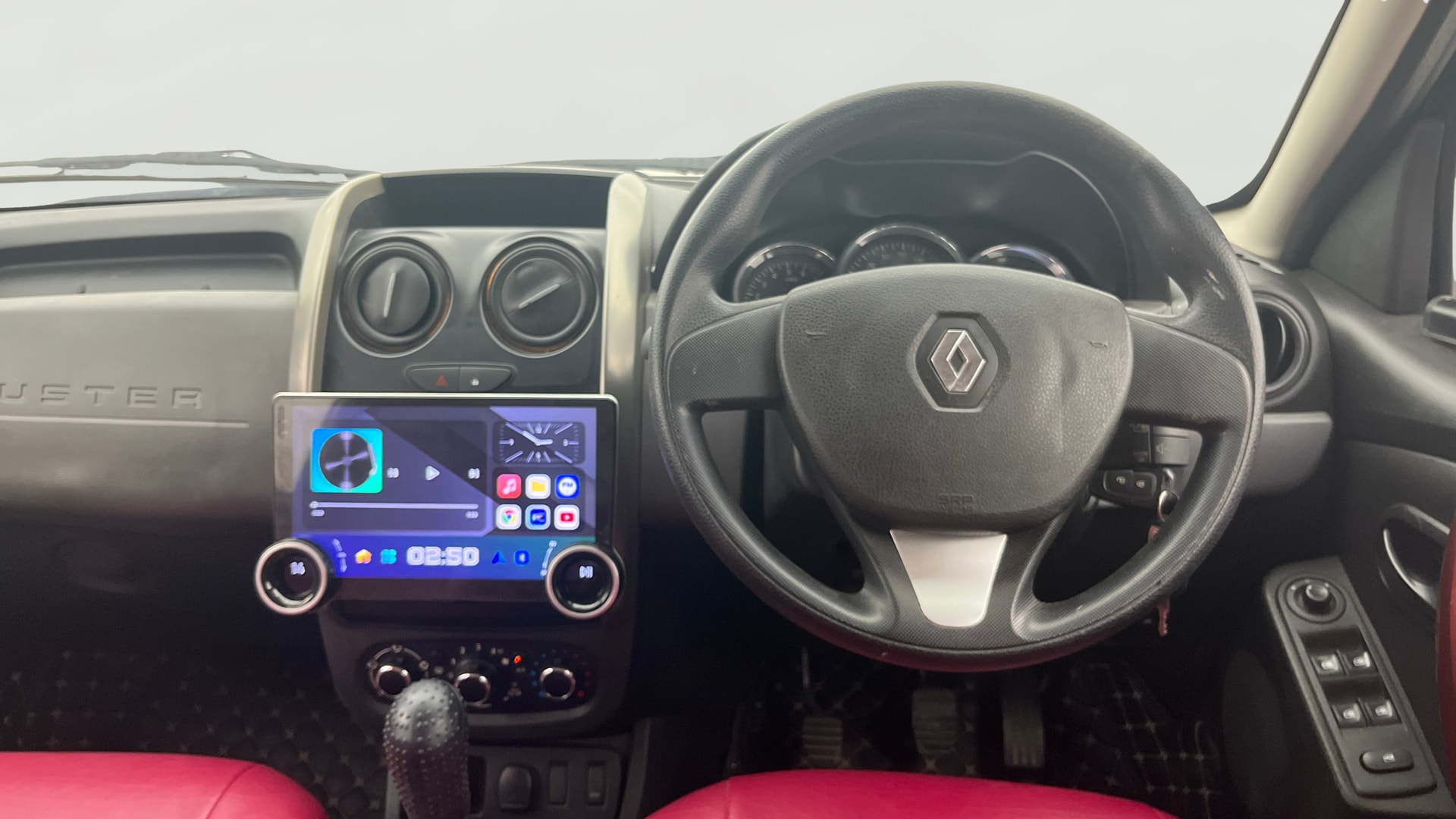 View 2017 Renault Duster 85 PS RXS 4X2 MT Image 20 Used 2017 Renault Duster 85 PS RXS 4X2 MT Image 20