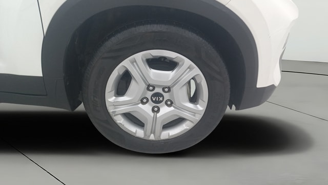 View Kia Sonet Image 41 Used Kia Sonet Image 41